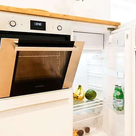 50qm In Zentral Gelegen Mit Hohen Decken - Beuys - * Krefeld