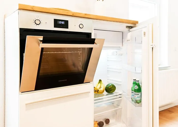 50qm In Zentral Gelegen Mit Hohen Decken - Beuys - * Krefeld